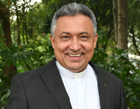 Padre Diego Marulanda, nuevo presidente de la RUCC