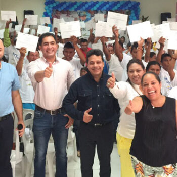 “A Crecer” Certifica estudiantes en la zona norte del país