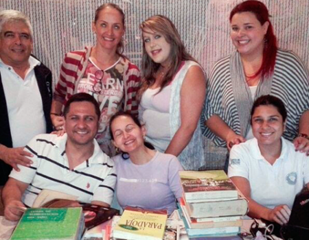 La Biblioteca Virtual de la Católica del Norte acompañó una nueva Brigada Social en el Barrio Santander de Medellín